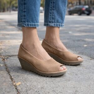 Fly London Suede Leather Peep-Toe Wedge Shoes Comfort Platform Slip-on Neutral